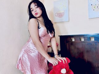 Naked amateur MissyKim